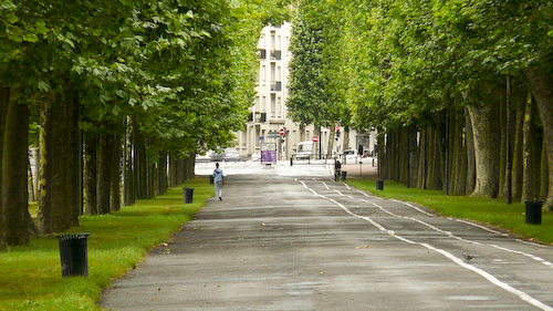 Caen circuit: a look down the Cours du Gneral Koenig from the Cave side